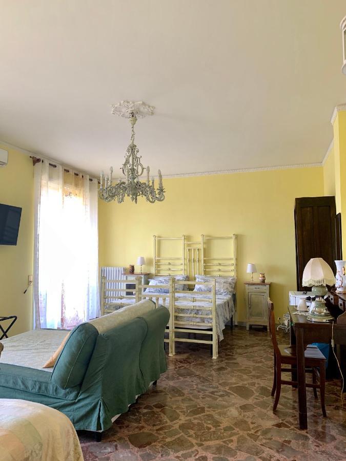 Larala' Bed and Breakfast Lecce Eksteriør billede